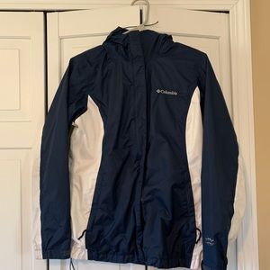 Women’s Columbia rain jacket